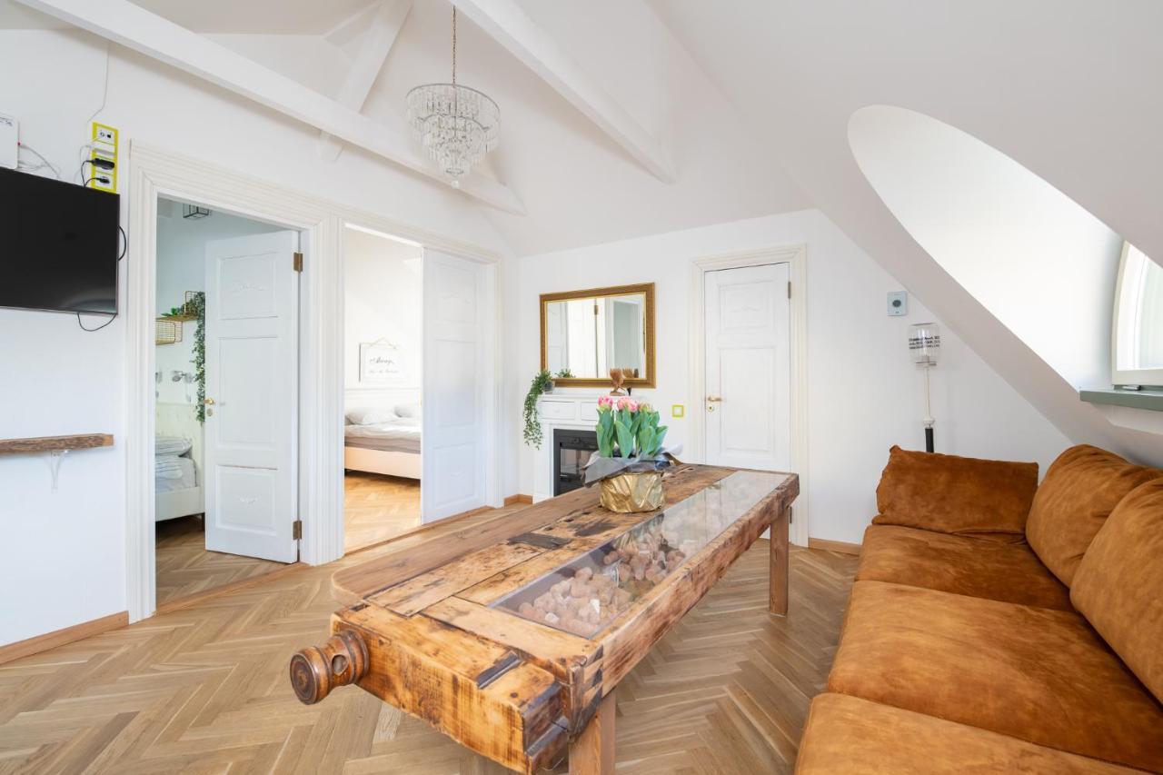 Tatari 32 Rooftop Apartment Tallinn Ngoại thất bức ảnh